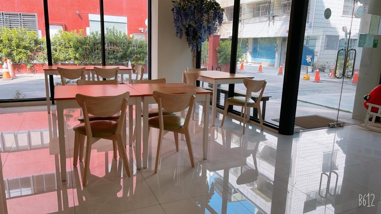 Bed and Breakfast 梨幸日和 Good Days In Liko Kaohsiung Exterior foto
